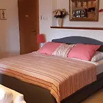 Tadina Apartment *